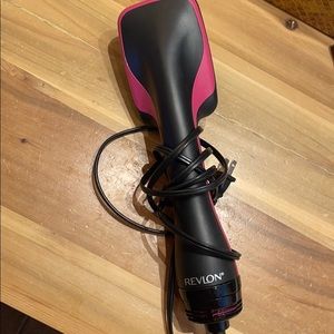 Revlon blow dryer brush